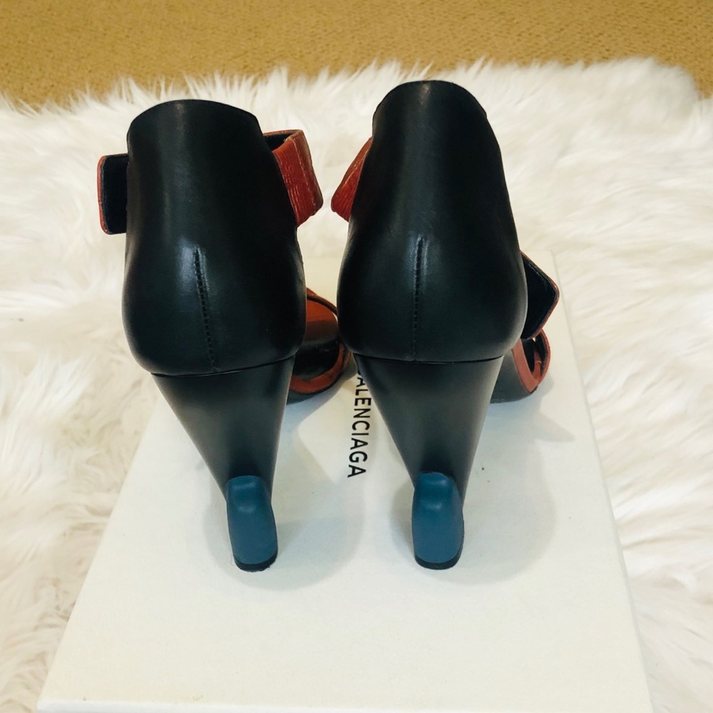 Authentic Balenciaga sandal - Picture 3 of 8